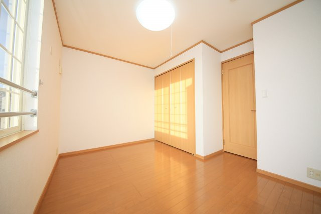 ポルト・プレッソの洋室|5.9帖の洋室