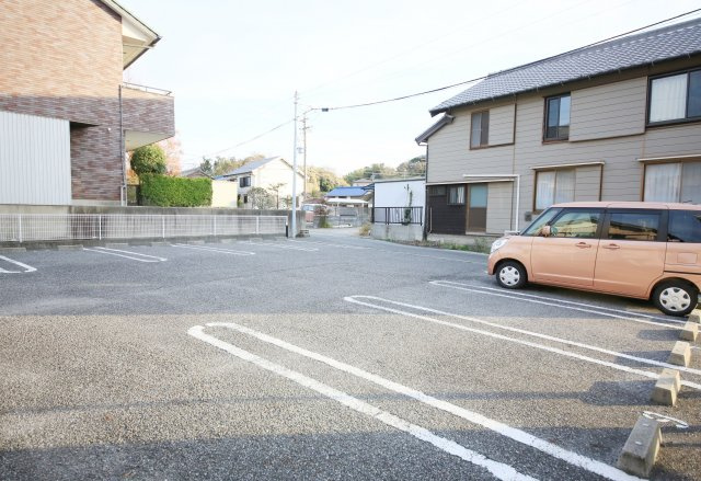 ポルト・プレッソの駐車場
