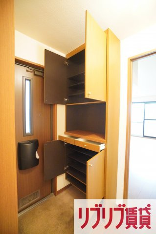 ロイヤルクレッセント西登戸の設備