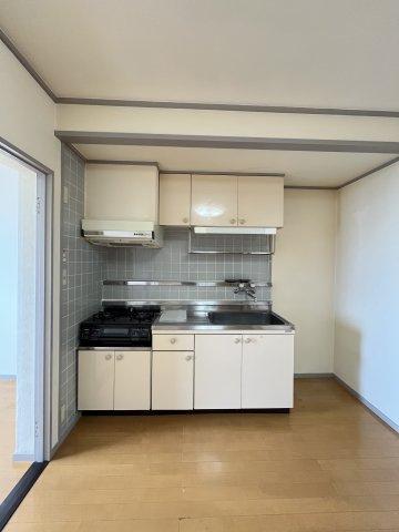 フジパレス新開のキッチン