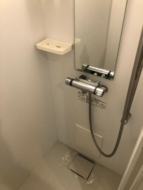 ※写真は別号室です