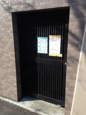 【その他共用部分】 | 日神パレステージ弘明寺 | お買い物時やベビーカーの出し入れに便利なエレベーター付です。