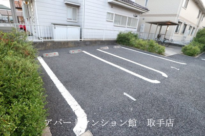 【駐車場】 | メゾンウイステリア