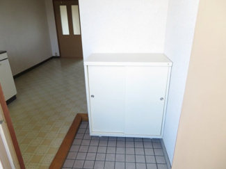 【玄関】 | 橘ハイツ | シューズボックスあり