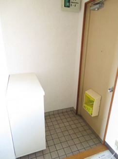 【玄関】 | 橘ハイツ | シューズボックスあり