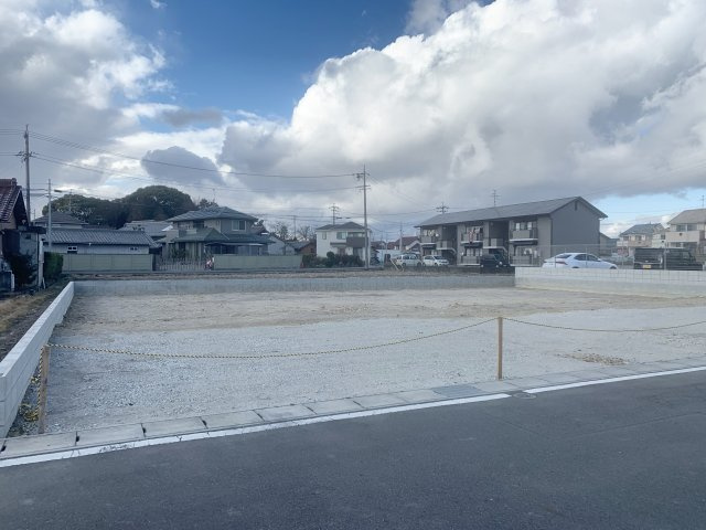 小牧市二重堀 内田２期 名鉄小牧線 小牧 駅 徒歩16分 米野小学校 徒歩9分 応時中学校 徒歩16分 ゲンキー 徒歩4分 イオン 徒歩11分 二重堀児童遊園 徒歩3分 カインズ 徒歩8分 ナフコ 徒歩9分 小牧市の不動産 有限会社リアル