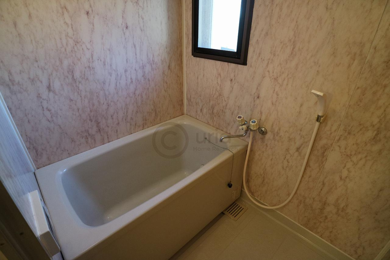 エレガンテ本山の浴室