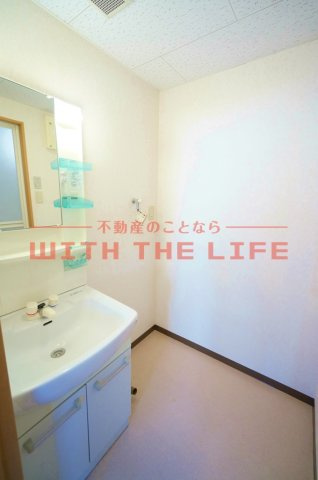 レジデンスペガサス【キャッシュバック対象物件】の洗面所|スペースが確保できる洗面所です