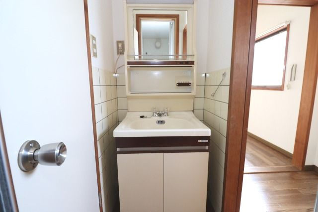 コーポ東久の洗面所|使いやすい洗面所です