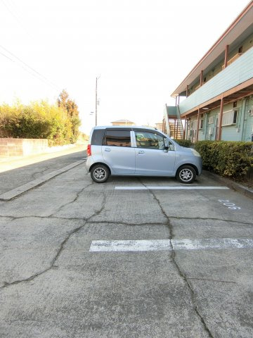 リバーサイドいすみの駐車場
