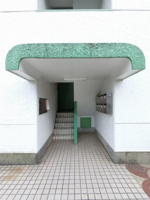 【エントランス】 | マンションホワイトバレー | エントランス部分です。