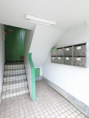 【その他共用部分】 | マンションホワイトバレー | 共用部分の階段です。