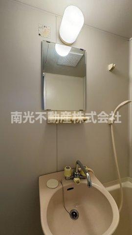 ヴァージャ小若江( 近畿大学 一人暮らし )の洗面所
