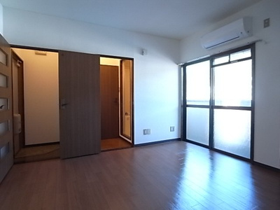 【居間・リビング】 | アーバンSライフA棟