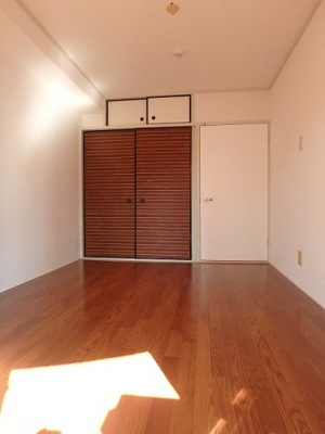 【洋室】 | ヴィサージュ