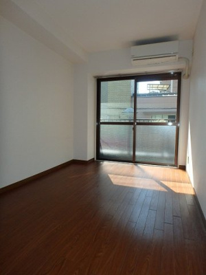 【寝室】 | ヴィサージュ