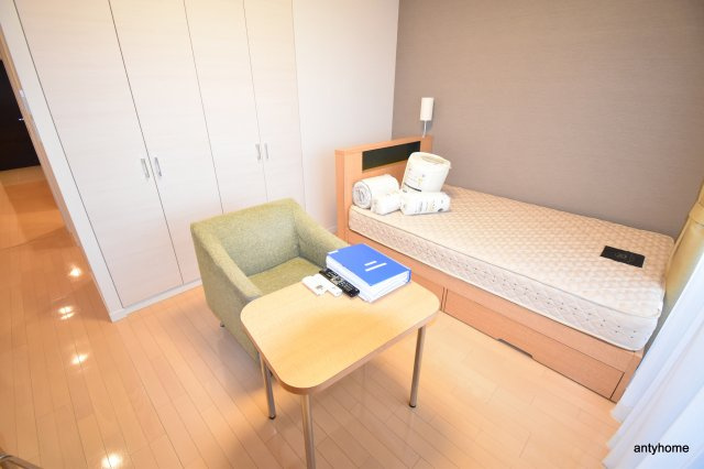 アビティ江坂　仲介手数料無料の寝室