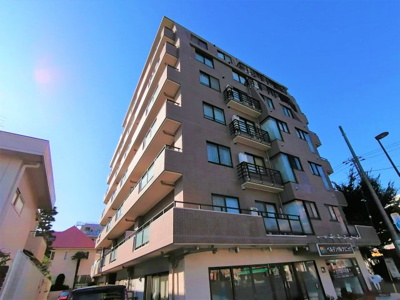 【外観】 | 東急ドエルファナス長津田　4階　2LDK　フルリフォーム済マンション | 長津田駅　南口まで平坦徒歩3分！駅前の好立地の為買い物に困りません