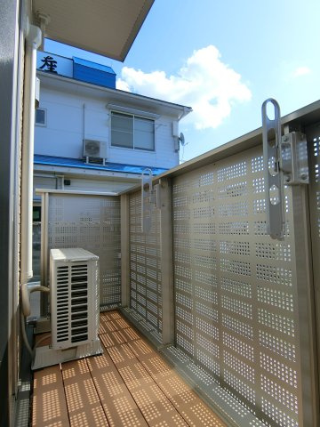 レジデンス東福原のバルコニー