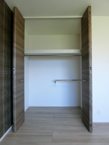 レジデンス東福原の収納