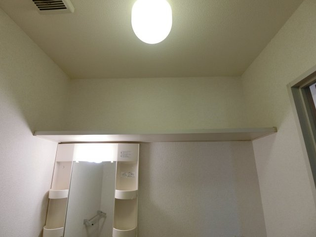 ハイツ旗ヶ崎21の収納