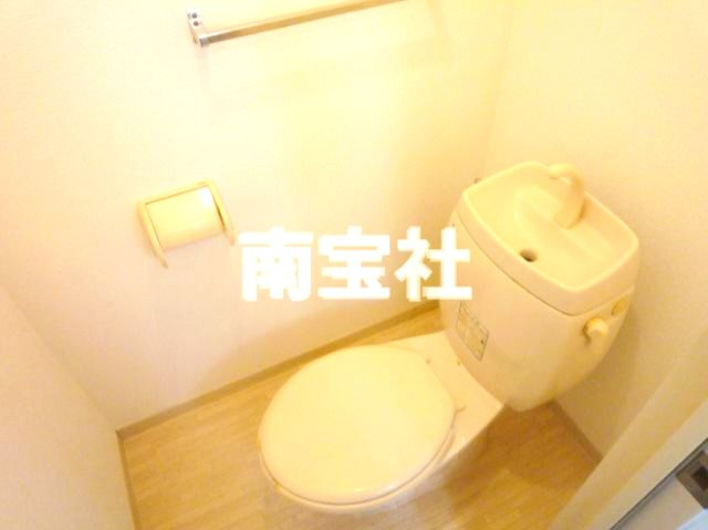【トイレ】 | トイレです