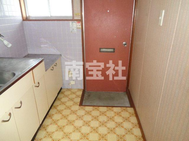 【玄関】 | フラットな玄関です。