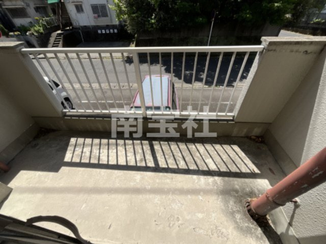 【バルコニー】