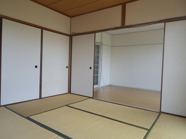 【和室】 | フローリングだけでなく、和室もあります