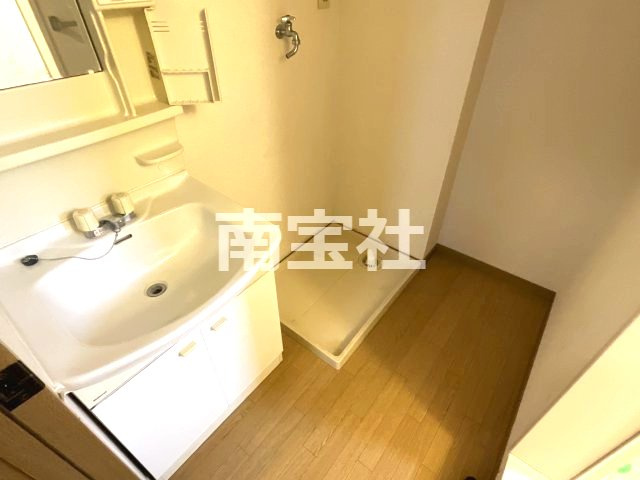 【洗面所】