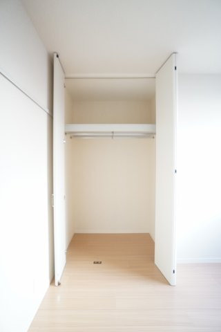 ＣＡＳＡ・ＶＥＲＤＥ　Ａ棟の収納|クローゼット