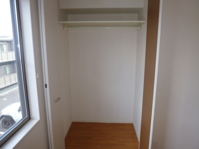 ひまわりＥの収納|クローゼット