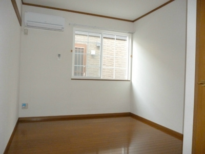 【寝室】 | ミニヨンA