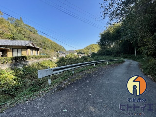 中古住宅)八女市立花町山崎の前面道路含む現地写真