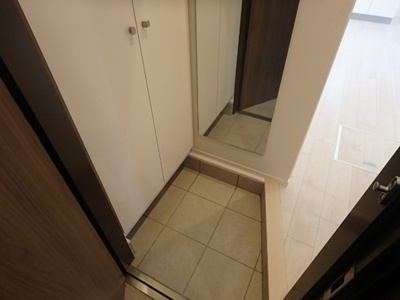 【玄関】 | アスピラシオンJR尼崎フロント