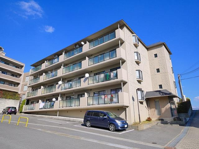 タラ生駒Ⅱの外観