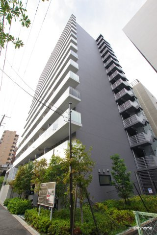 コンフォリア江坂　仲介手数料無料の外観