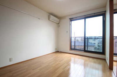 【居間・リビング】 | メゾン高山 | 洋室２