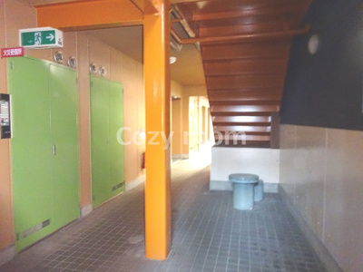 【ロビー】 | カサ・デ・グラナダ | 建物の内部です