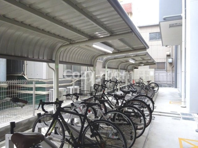 【その他共用部分】 | ディームス江坂駅前Ⅱ | 駐輪場です