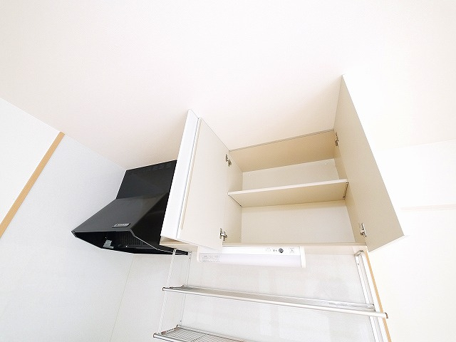 Hale学園前のキッチン|収納があります