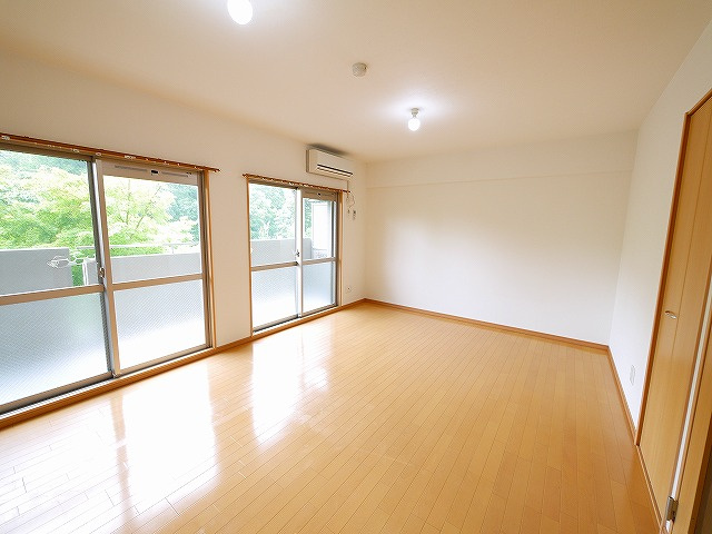 Hale学園前の居間・リビング|居間です