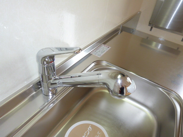 プチパール四番浜のキッチン|浄水器対応水栓