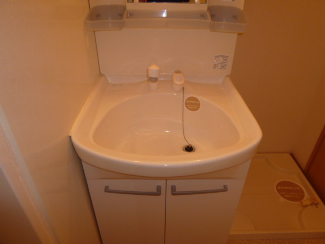 プチパール四番浜の独立洗面台|洗髪洗面化粧台