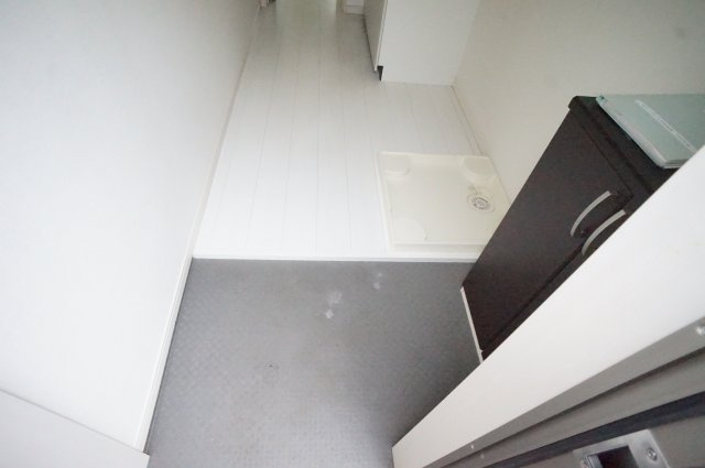 サニープレイス津田沼の玄関