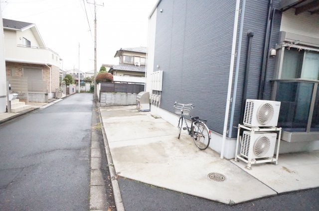 サニープレイス津田沼のエントランス