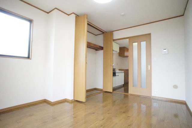 アウトリガー津田沼の洋室