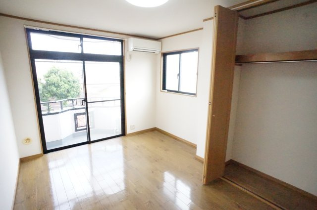 アウトリガー津田沼の居間・リビング