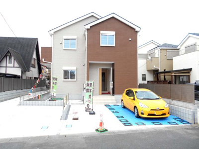 【駐車場】 | 新築　春日部　備後西　全2棟　1号棟　らすと1棟 | ・武里駅徒歩10分・一ノ割13分・駐車場2台並列・南向き・20.5帖リビング・備後小・武里中・