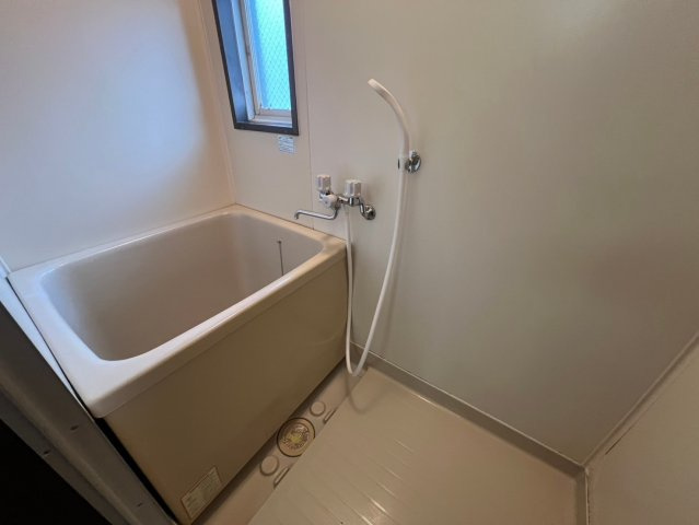 ハイツあこやの浴室